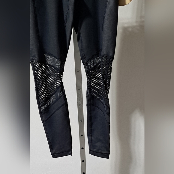 #059 Sz XS 90-Degree by Reflex Black/Gray Workout/Gym/Yoga Mesh Leggings - NWT - Picture 7 of 11